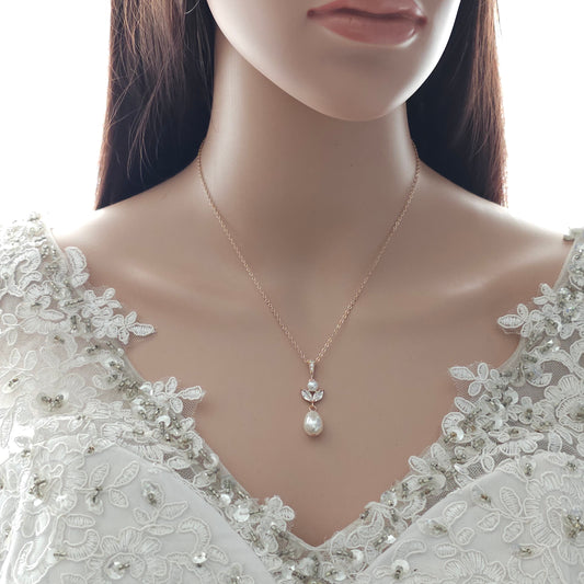 Simple Rose Gold Jewelry Set-Leila
