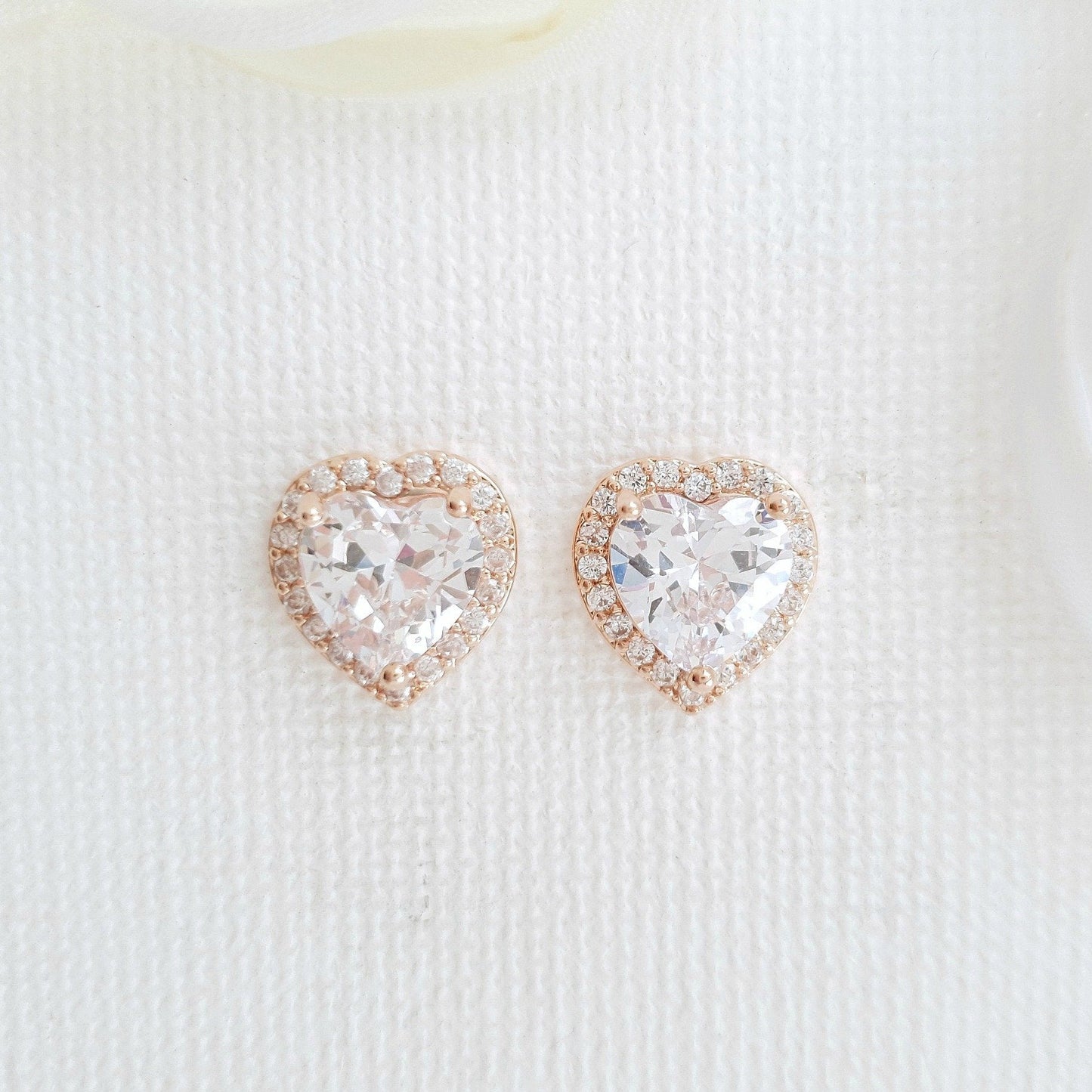 14K Gold Cubic Zirconia Heart Earrings Studs -Diana - PoetryDesigns