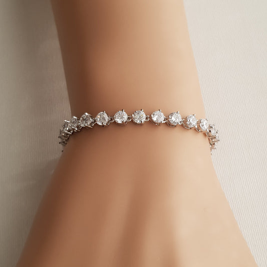 Round Cubic Zirconia Array Bracelet-Hazel - PoetryDesigns