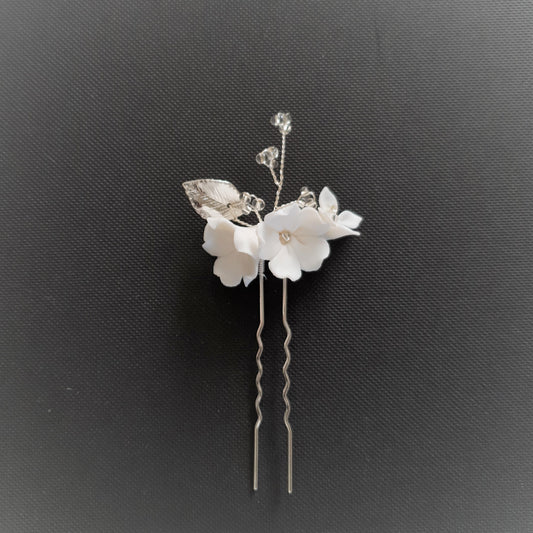 Bridal Hair Pins Set with White Flowers-Magnolia