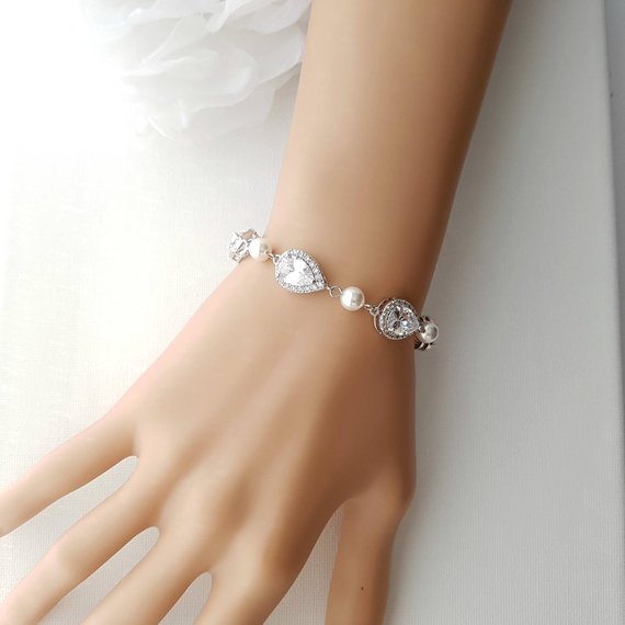 Silver Pearl Bracelet- Emma