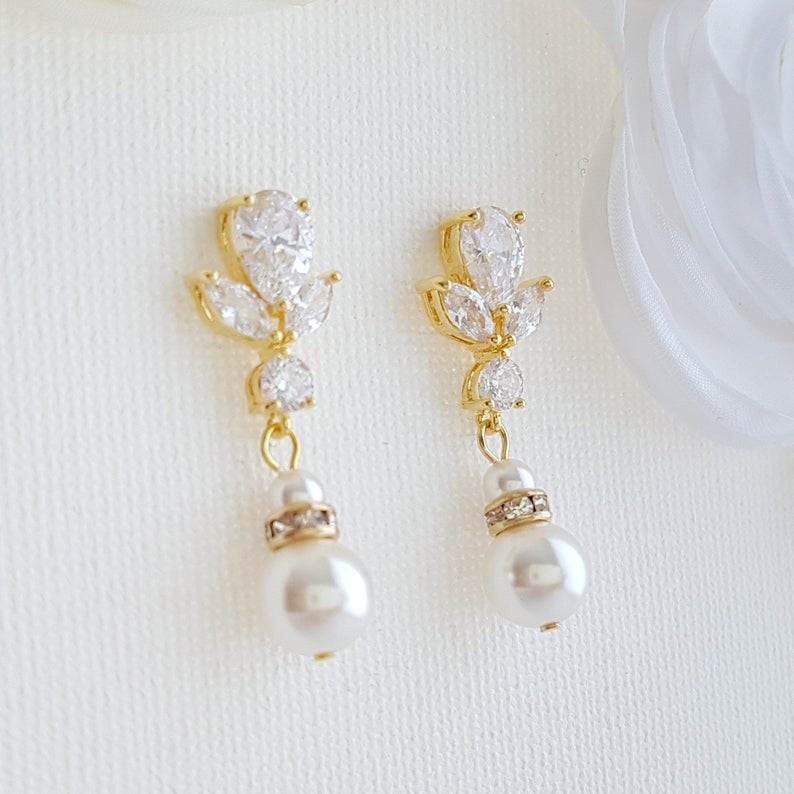 Pearl Bridal Earrings Silver- Nicole