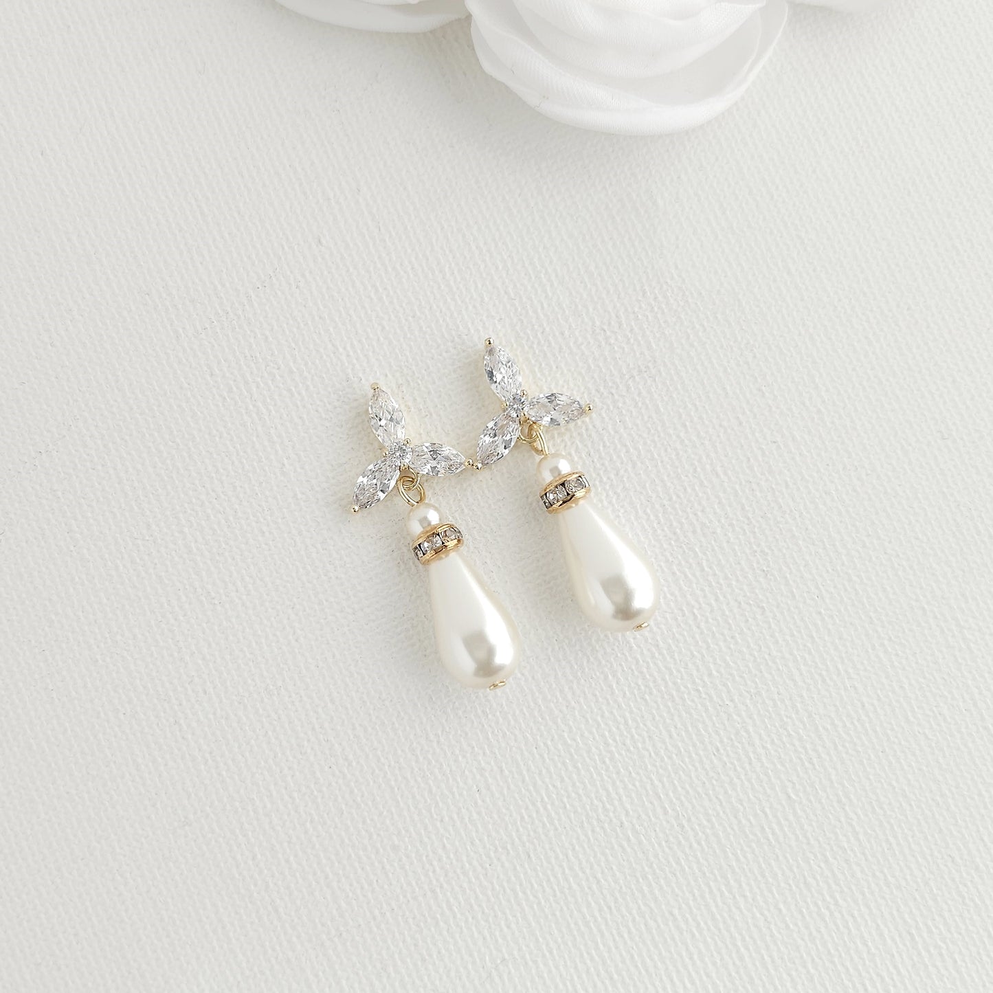 Simple Pearl Earrings for Weddings- Flora