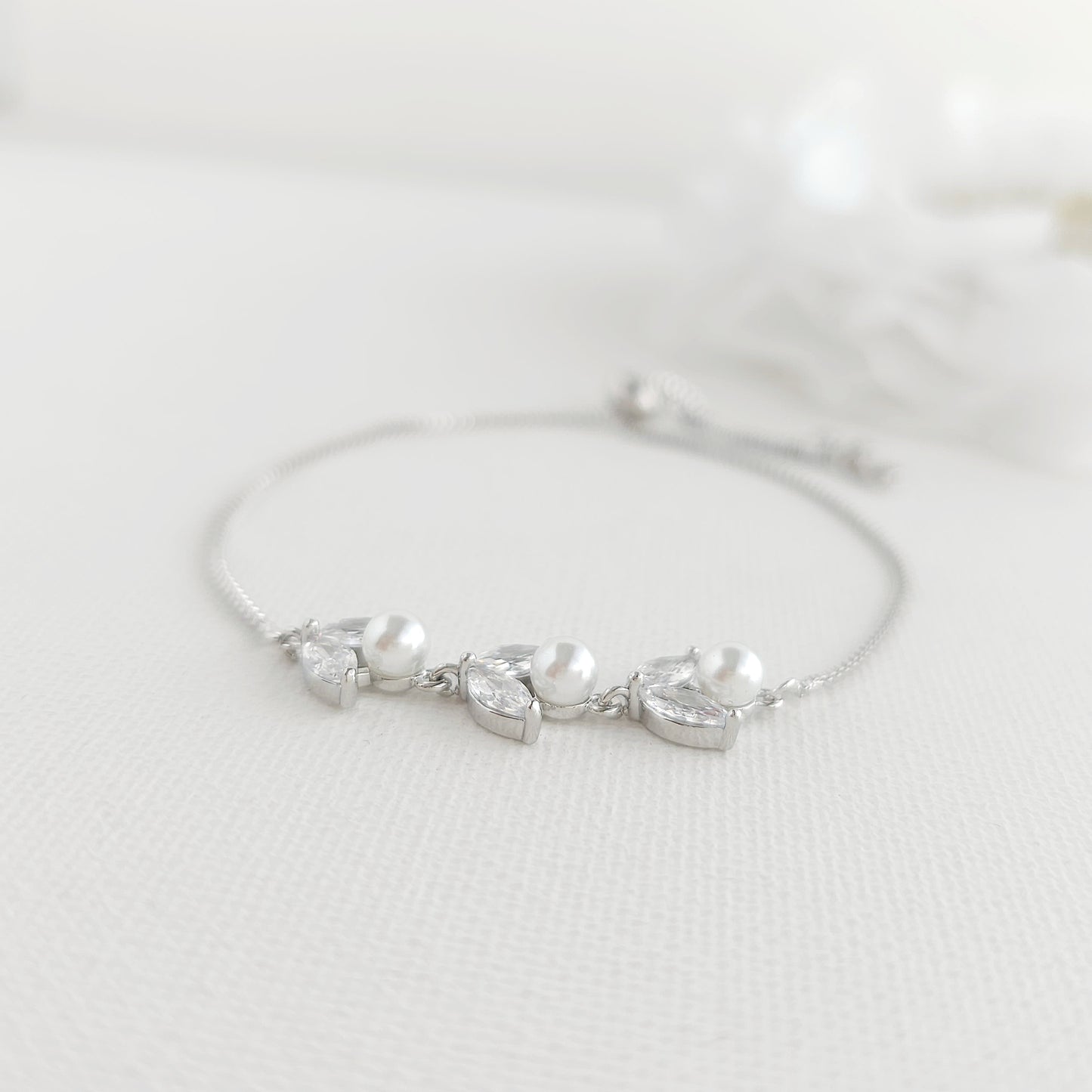 Silver CZ Leaf and Pearl Bracelet-Leila