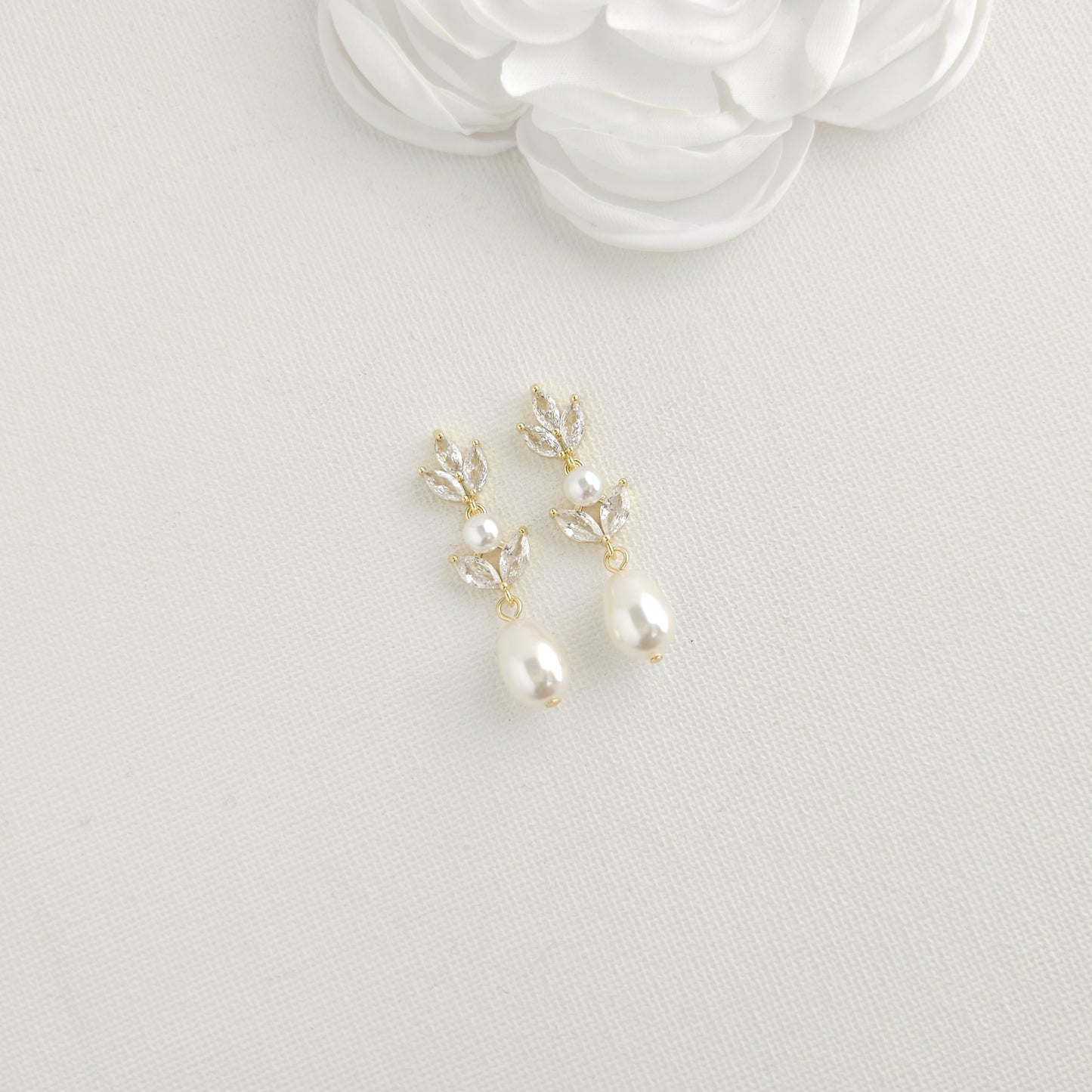 Bridal Pearl Earrings in Rose Gold-Leila