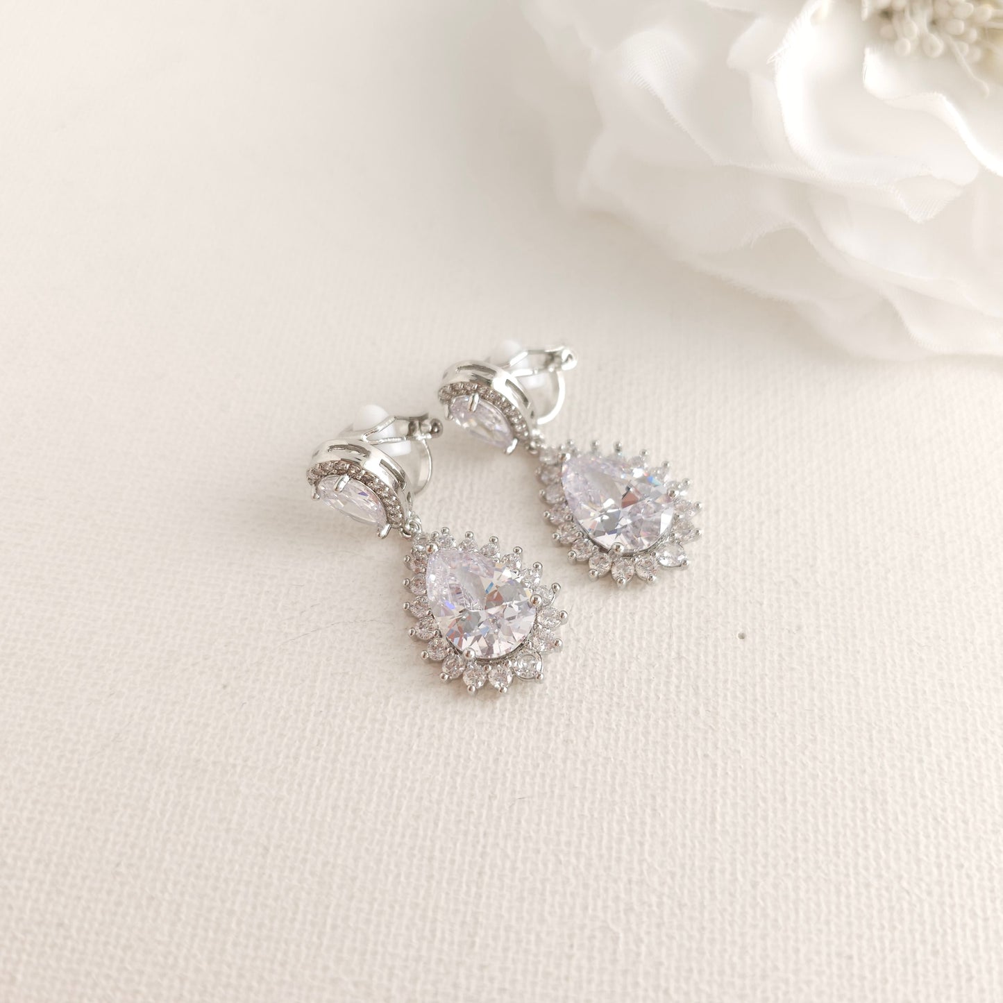 Boucles d'oreilles en forme de larme plaquées or pour les mariées et les femmes-Raya