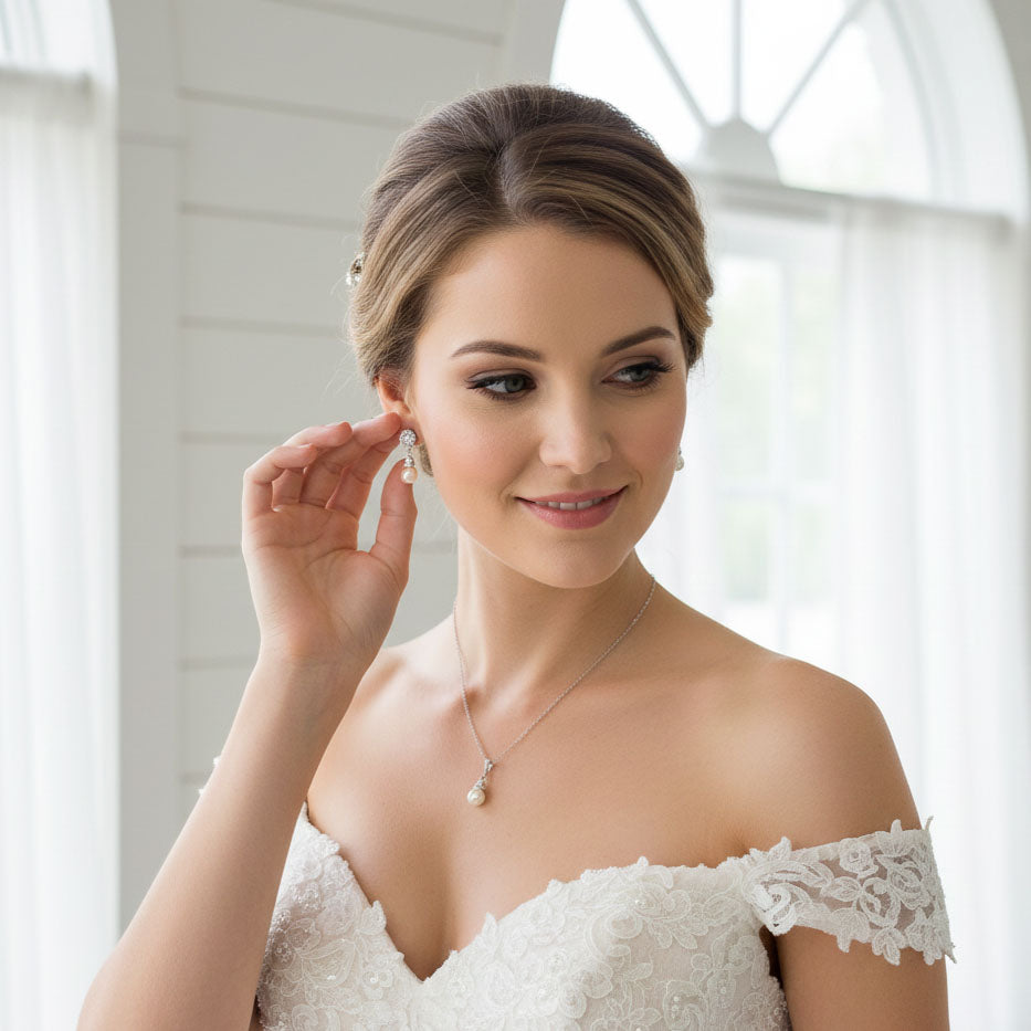 Pearl Jewelry Set in Gold for Brides and Bridesmaids-AVA