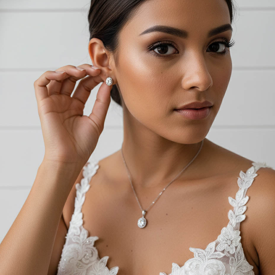 Halo Oval Stone Gold Bridal jewelry Set- Emily