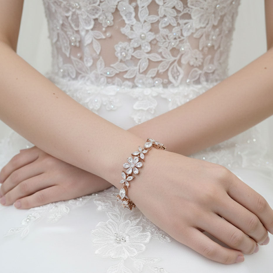 Cubic Zirconia Wedding Flower Bracelet for Brides- Daisy