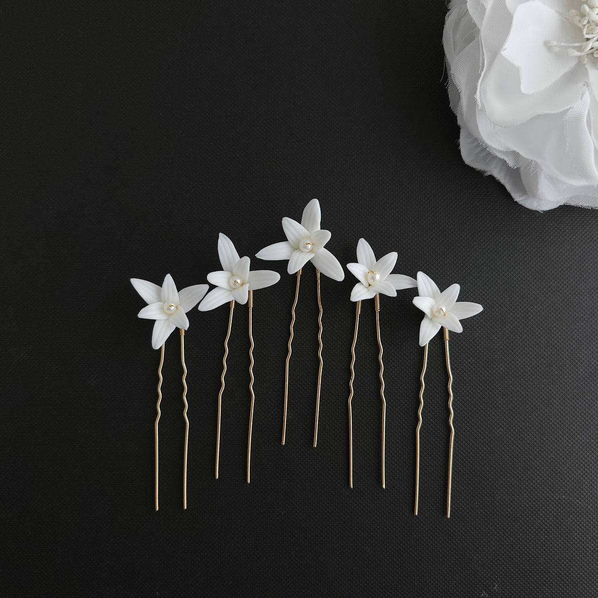 White Flower Wedding Hair Pins 5-Piece Set in Silver and Gold - Jasmine