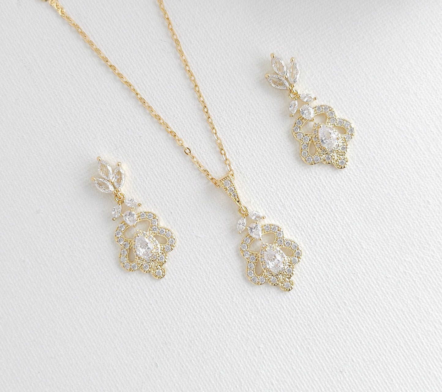 Vintage Style Bridal Jewelry Set (Earrings & Necklace) - Norma