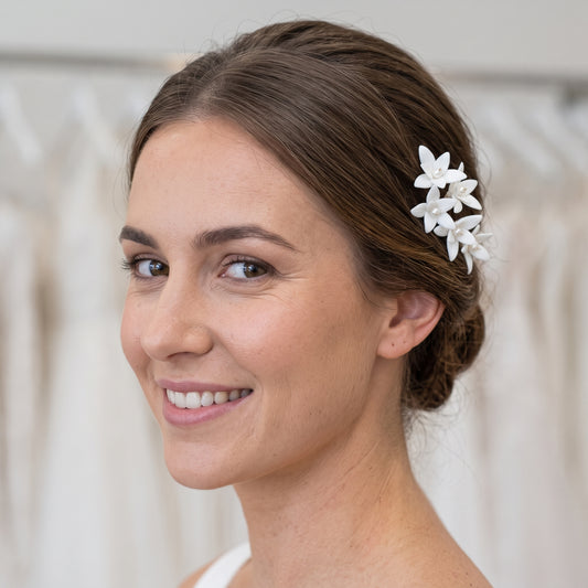 White Flower Wedding Hair Pins 5-Piece Set in Silver and Gold - Jasmine