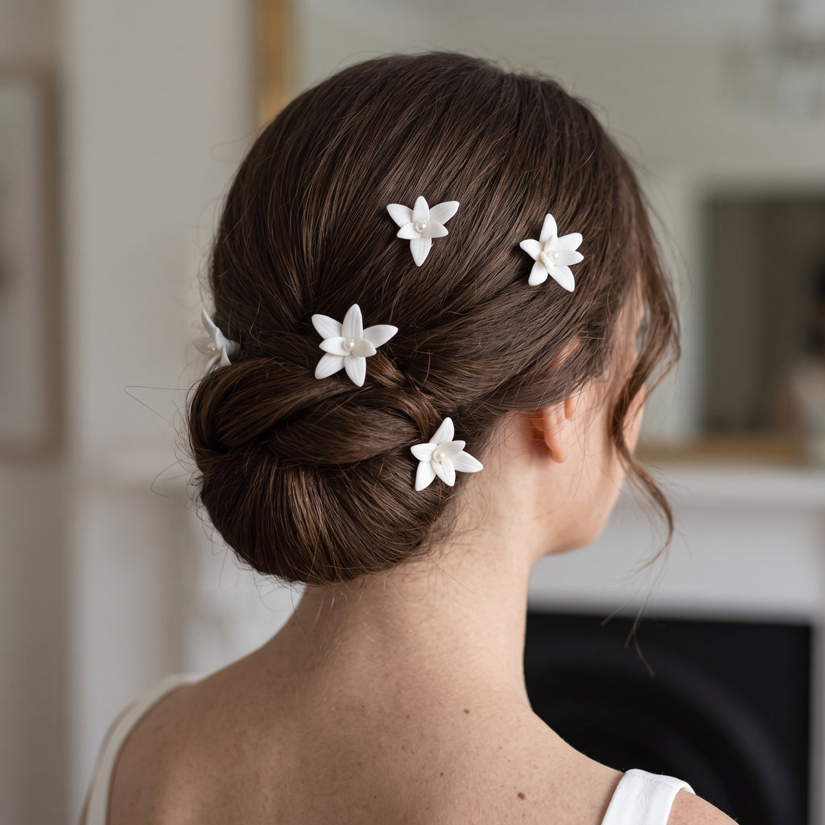 White Flower Wedding Hair Pins 5-Piece Set in Silver and Gold - Jasmine
