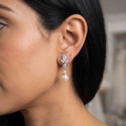 Pearl Bridal Earrings Silver- Nicole