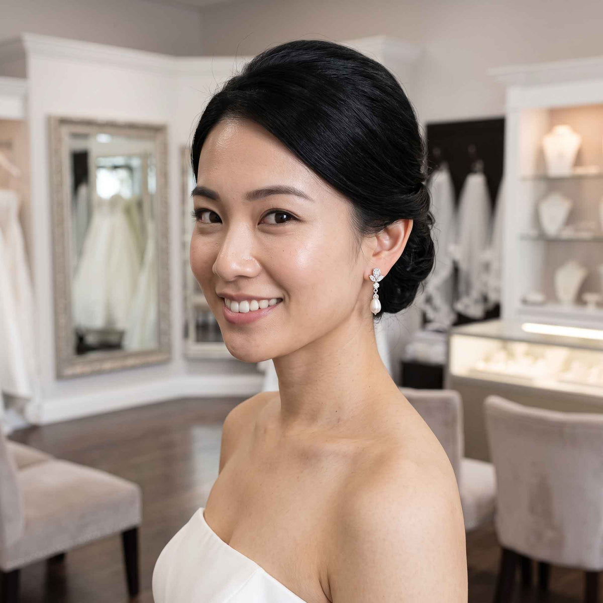 Elegant Rose Gold Teardrop Pearl Clip-Ons for Non-Pierced Brides - Nicole