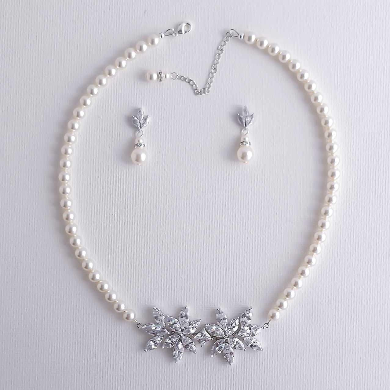 Ensemble de bijoux de mariée en perles de couleur perle blanche ivoire avec collier, toile de fond et boucles d'oreilles-Katie