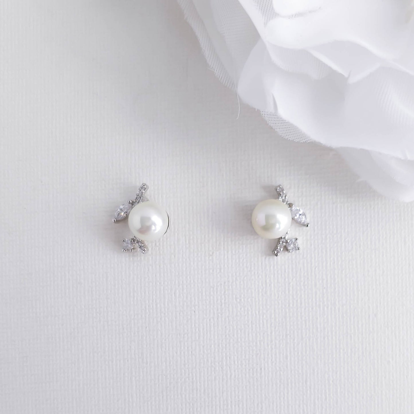 Small Leaf and Pearl Stud Earrings for Women-Everly