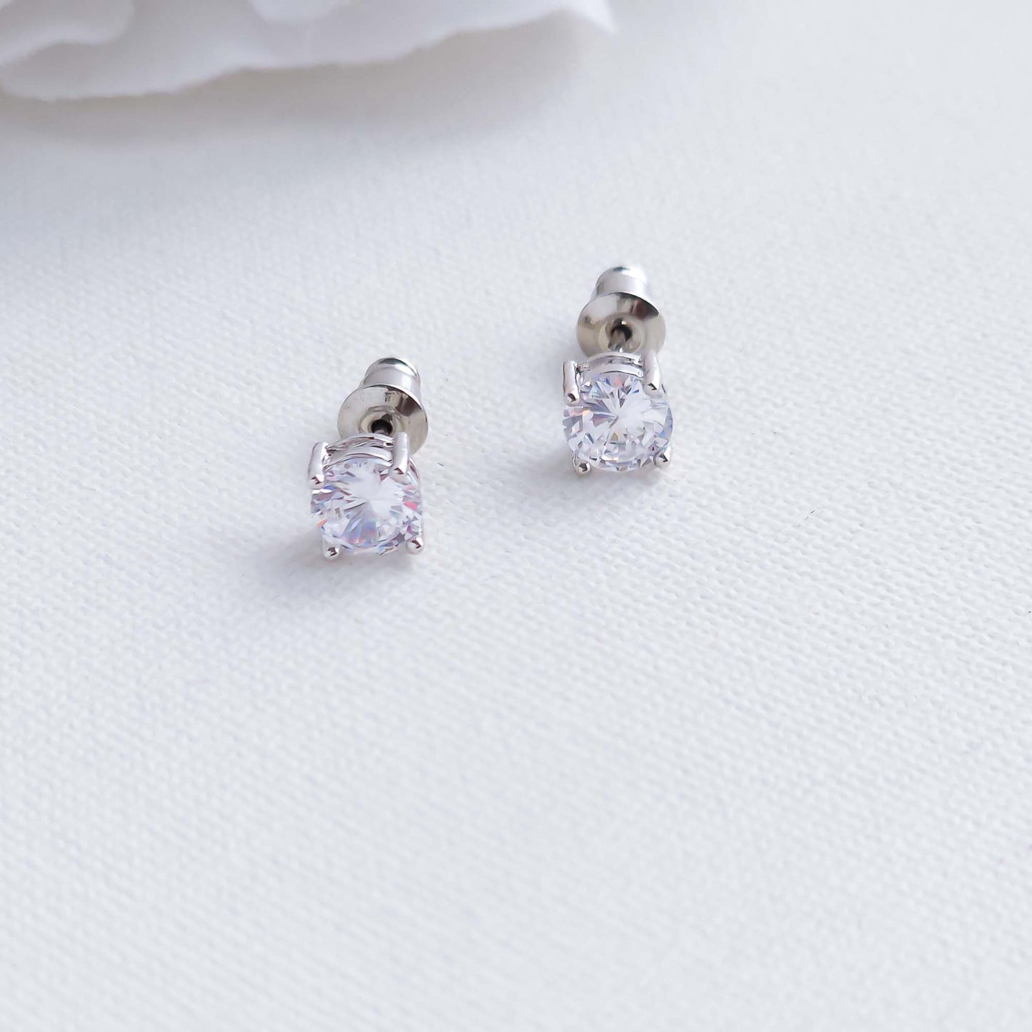 Simple Round CZ Stud Earrings-Liv