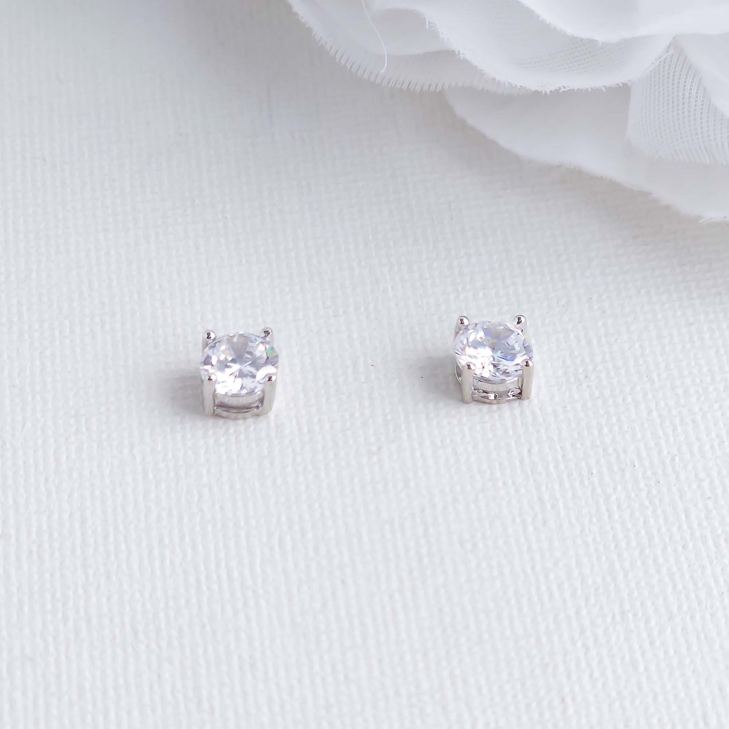 Simple Round CZ Stud Earrings-Liv