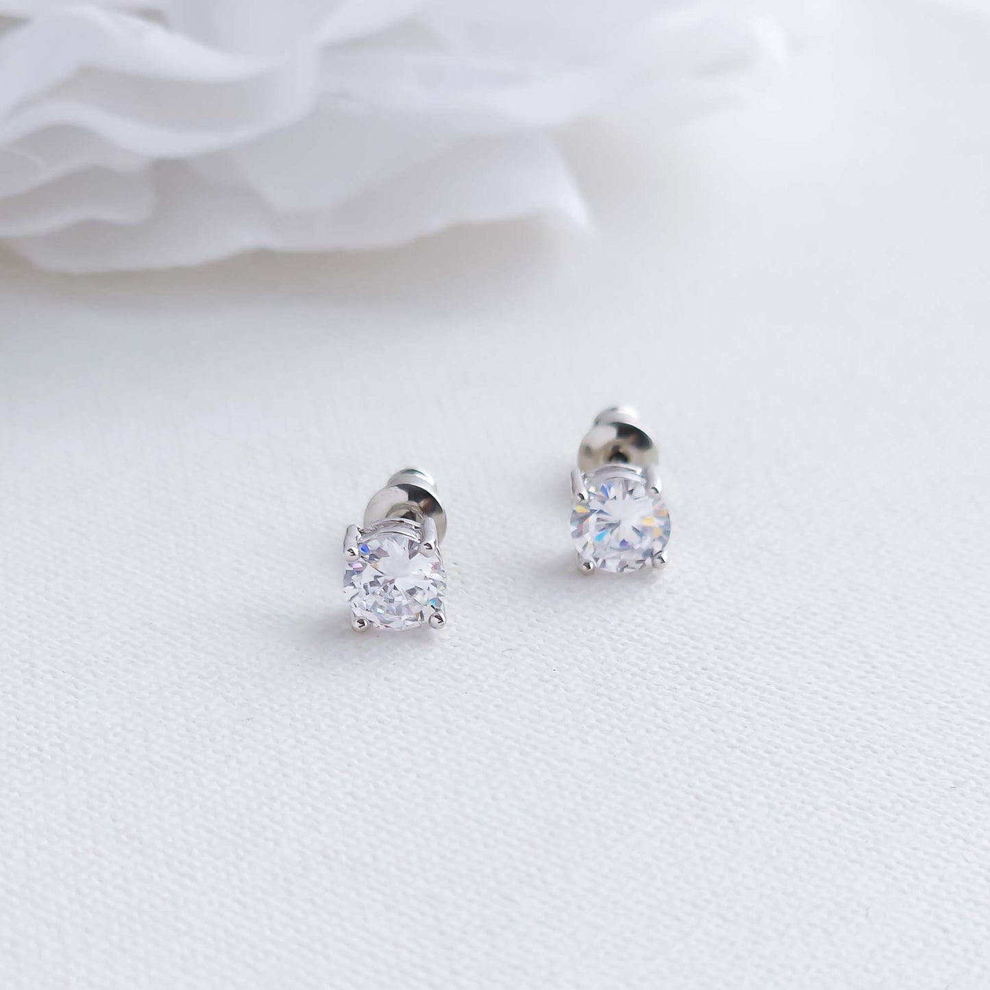 Simple Round CZ Stud Earrings-Liv