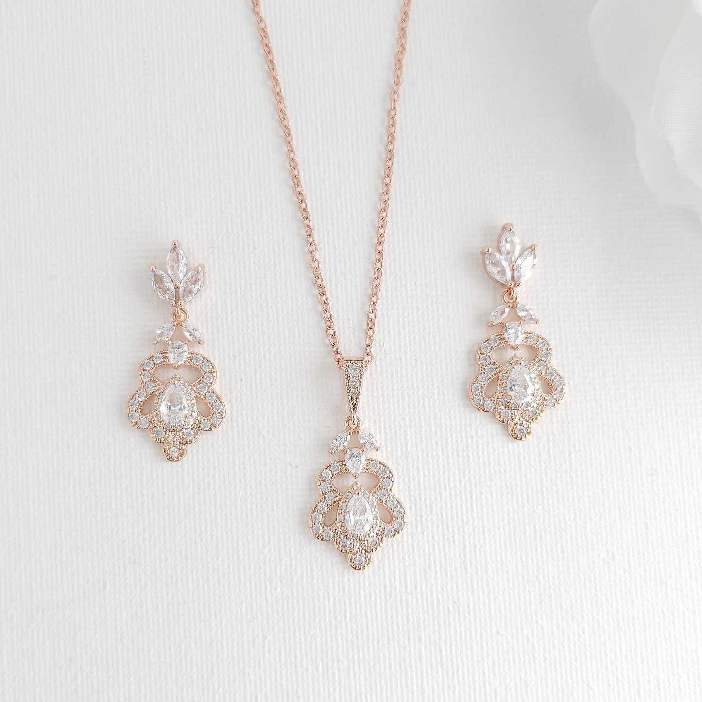 Vintage Style Bridal Jewelry Set (Earrings & Necklace) - Norma