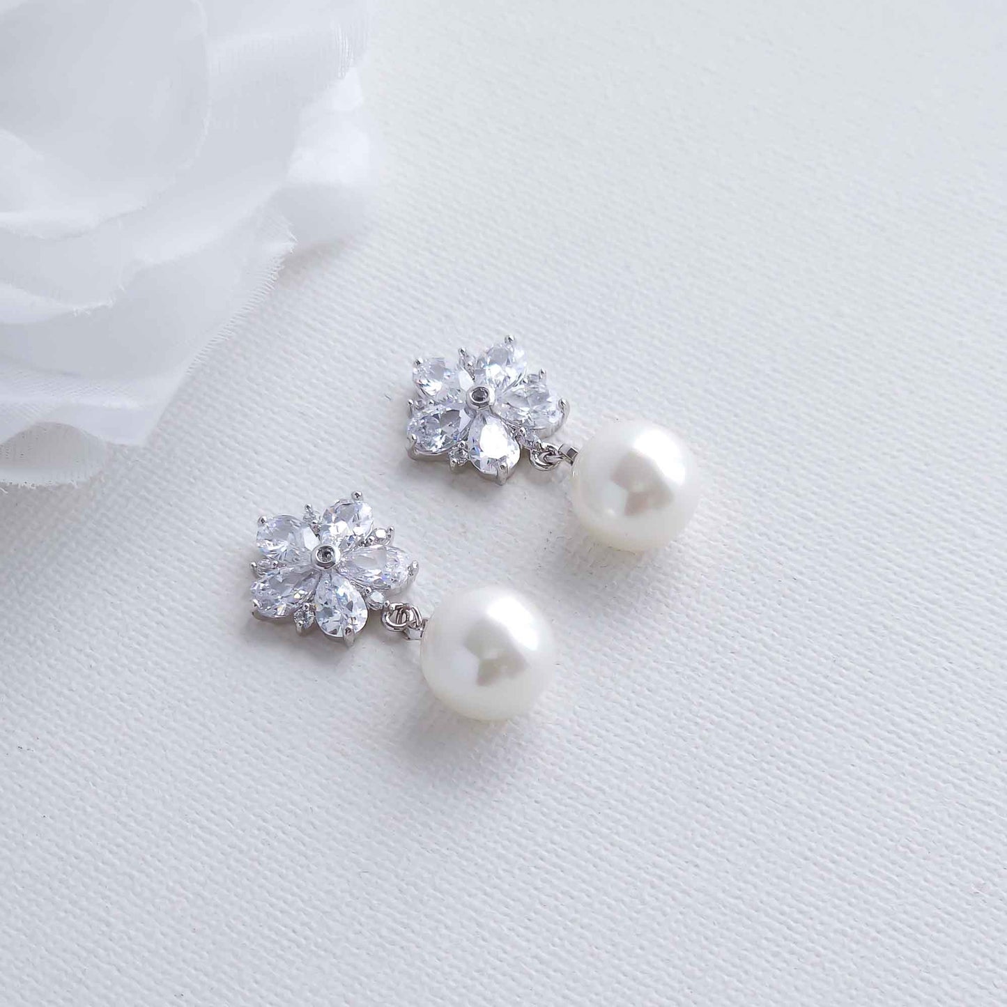 Pearl Drop Floral Earrings-Brielle