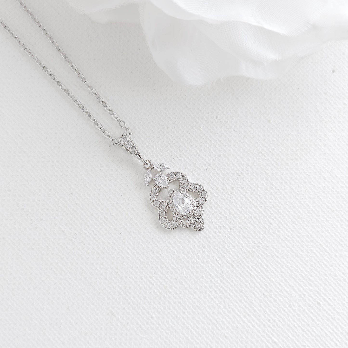 Vintage Style Bridal Jewelry Set (Earrings & Necklace) - Norma