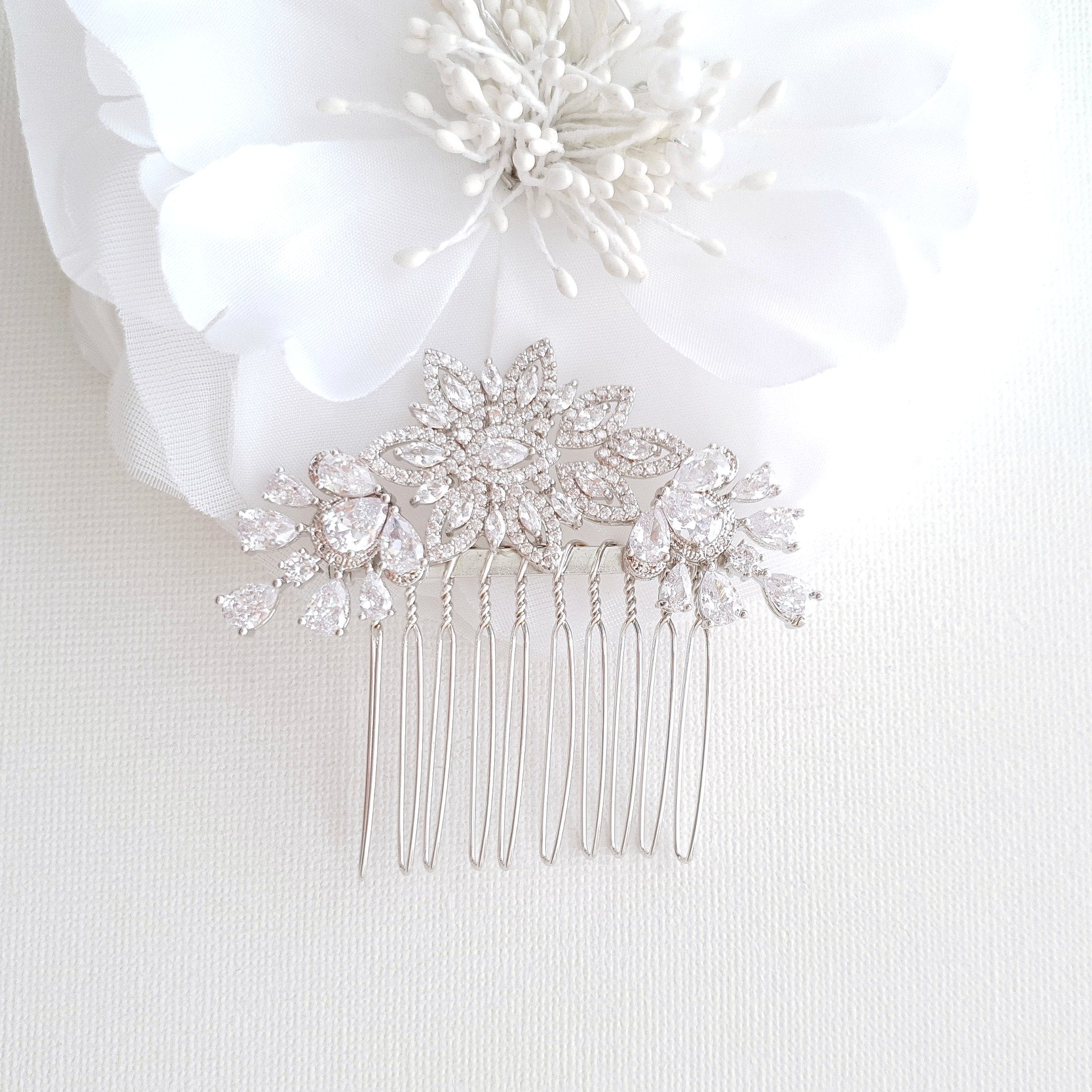 Ivory Cream Beaded Swarovski Crystal Hair Flower Comb - Wedding Hair online Comb, Brides Hair Comb, Bridesmaid Hair Comb