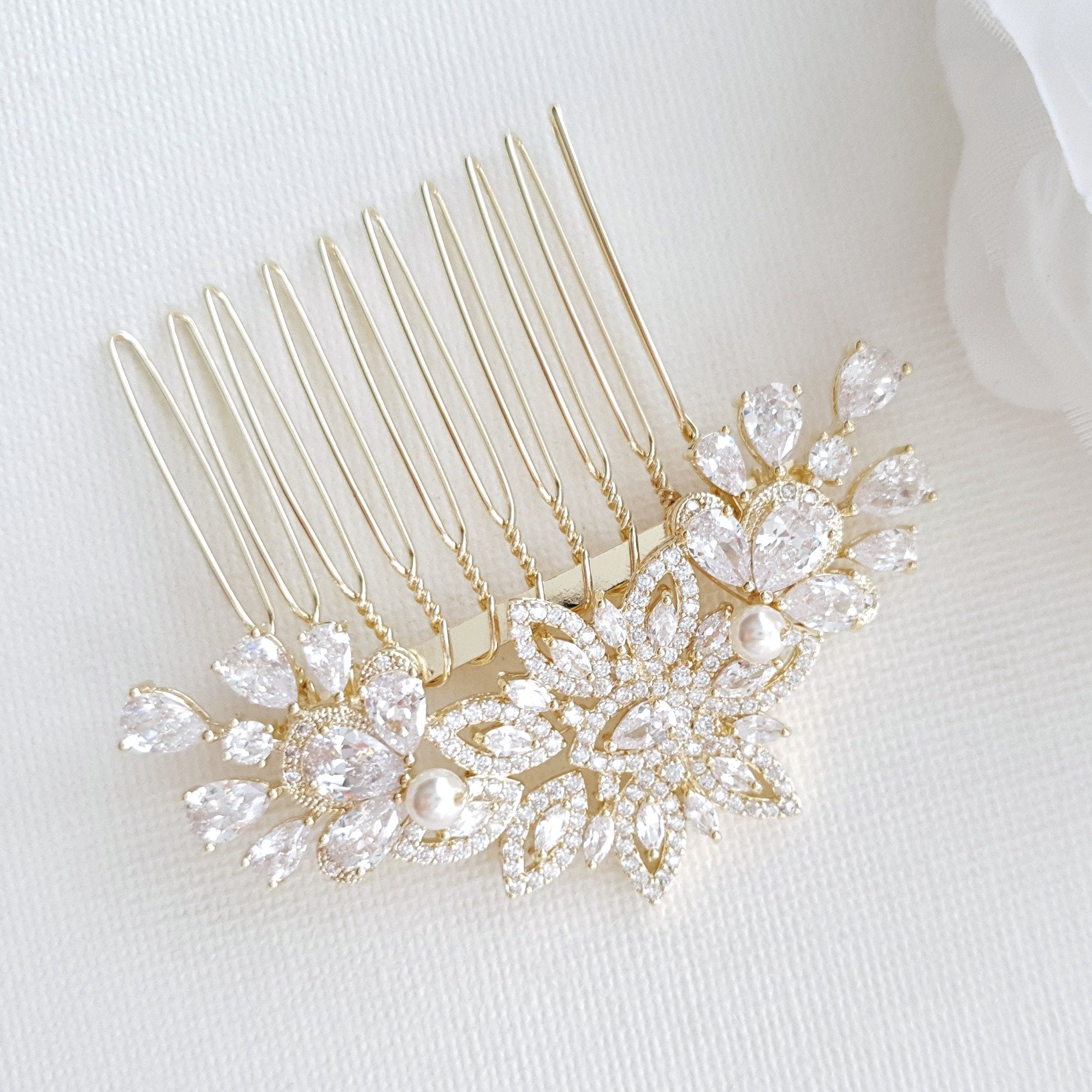 Crystal Flower Bridal Comb Headpiece-Lara - PoetryDesigns