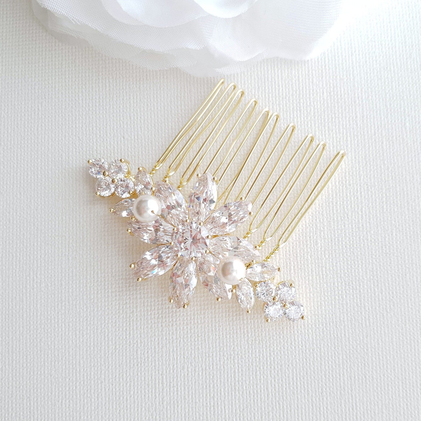 Gold Hair Combs for Weddings-Daisy - PoetryDesigns