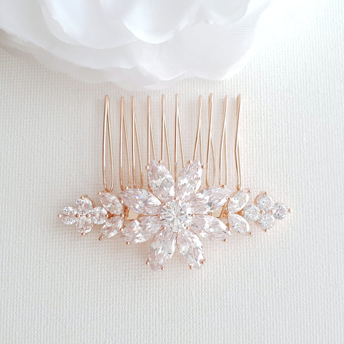 Daisy Flower Hair Comb for Brides- Daisy - PoetryDesigns