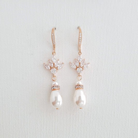 Boucles d'oreilles pendantes en or rose avec perles pour mariages-Rosa