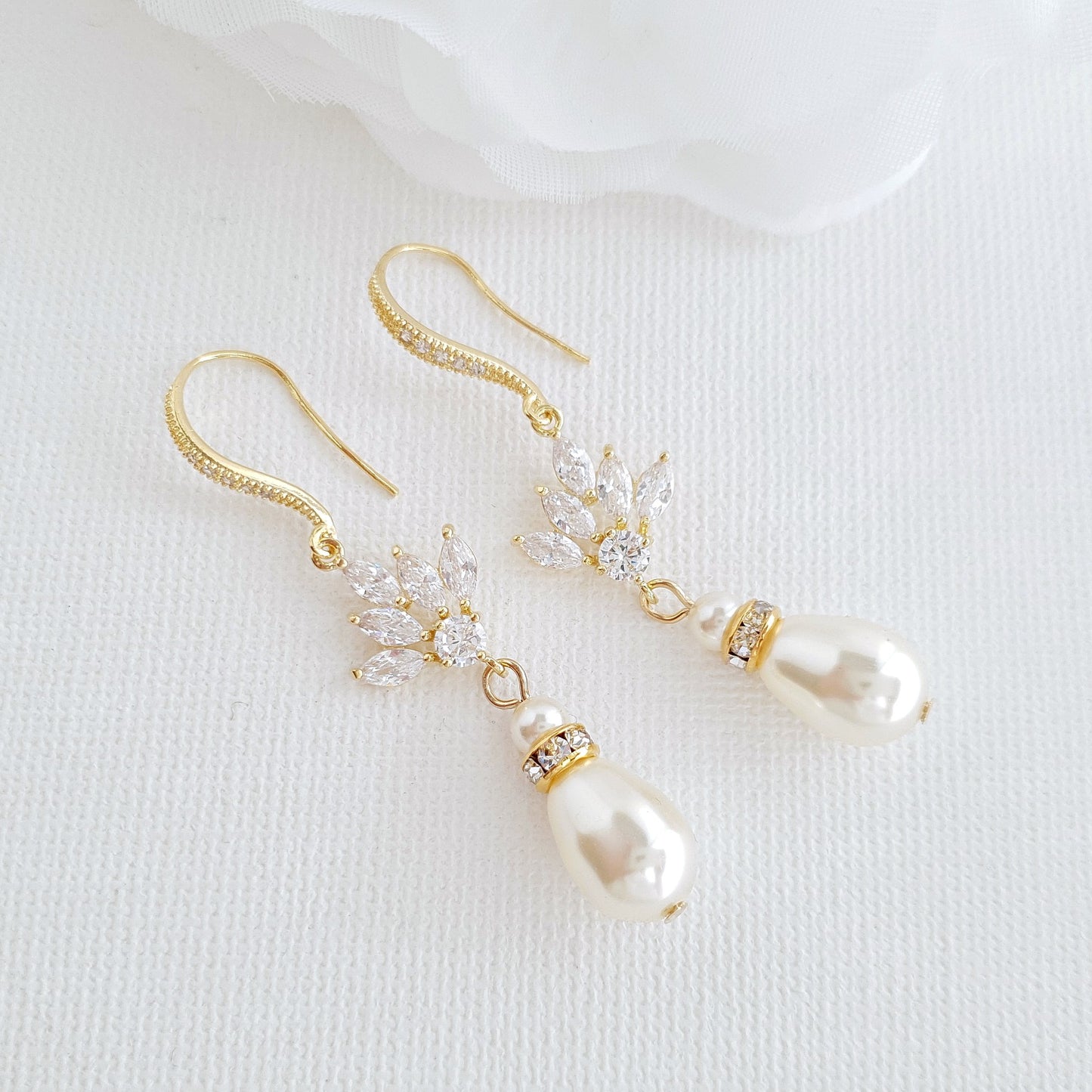 Rose Gold Pearl Drop Dangle Earrings for Weddings-Rosa