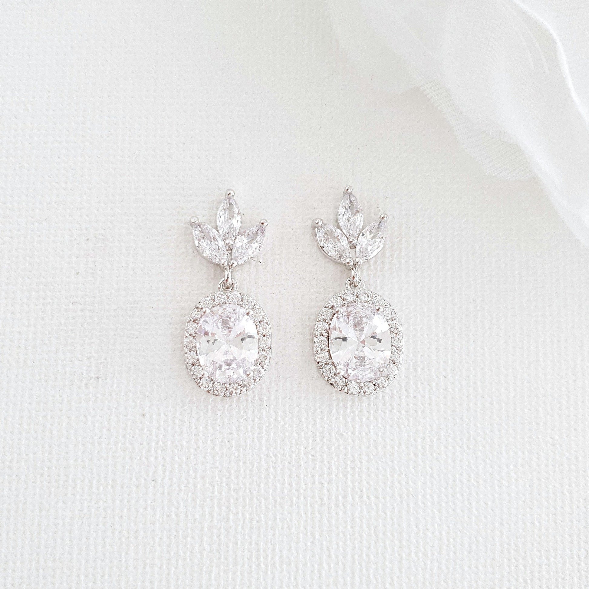 Small Bridesmaids Earrings in Silver- Emily - PoetryDesigns