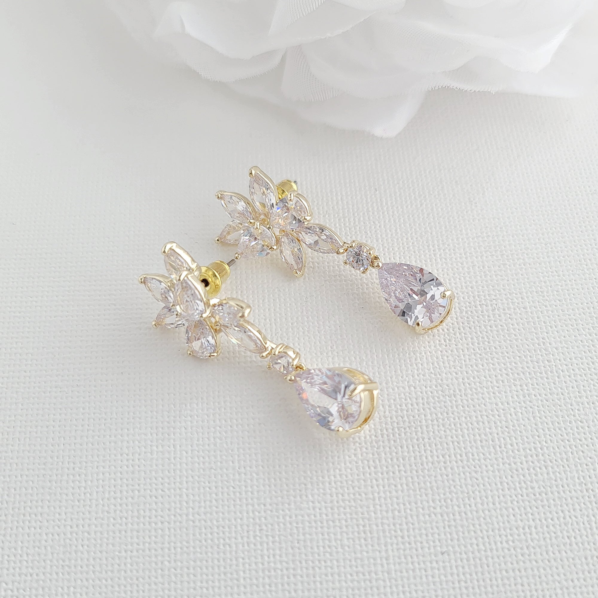 Vintage inspired wedding earrings I made. : r/jewelrymaking