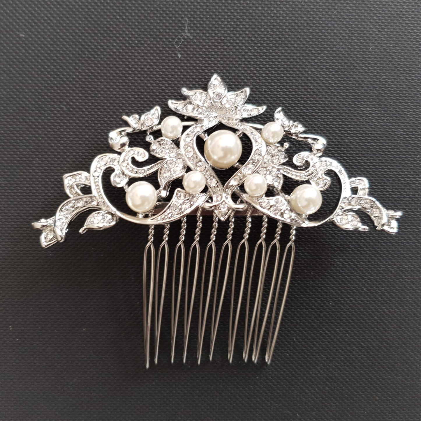 Vintage Pearl & Crystal Wedding Hair Comb - Romantic Bridal Accessory - Eleanor