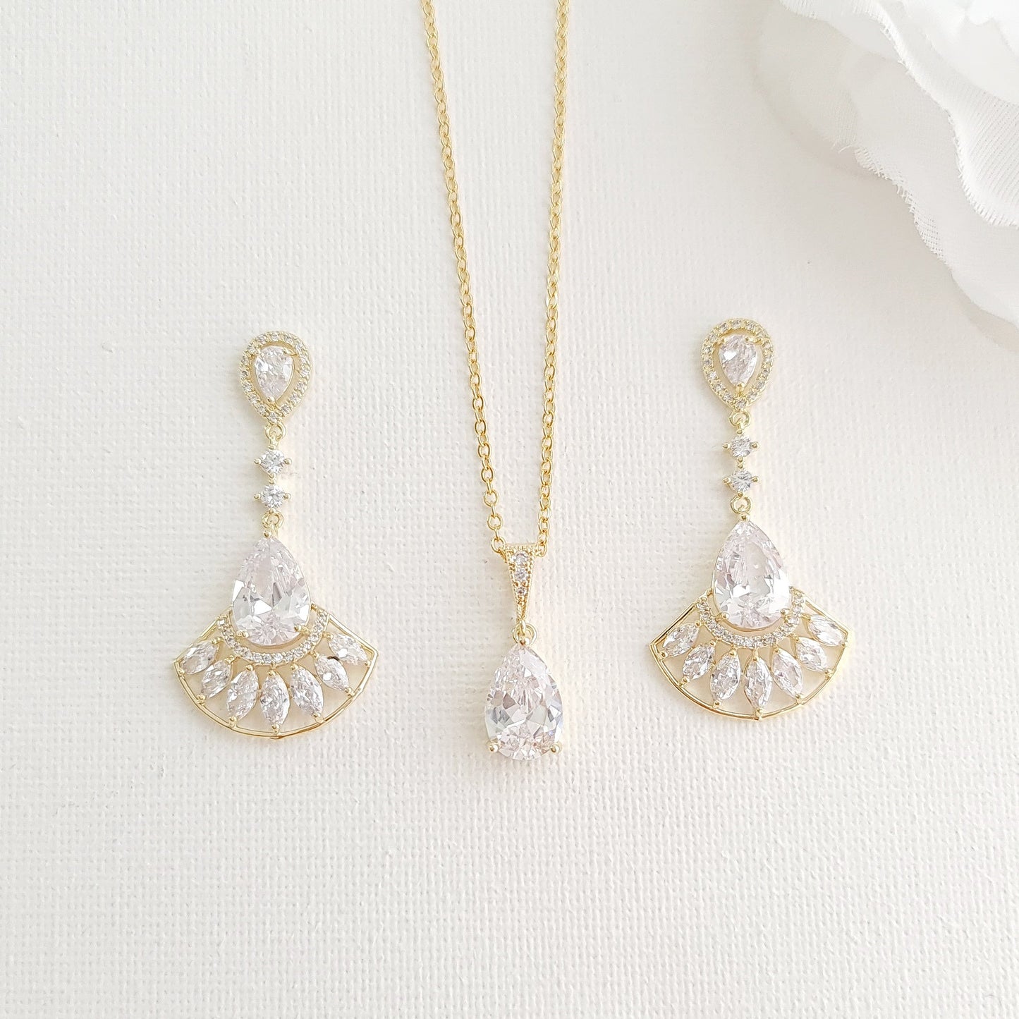 Jewelry Set in Rose Gold-Ilana