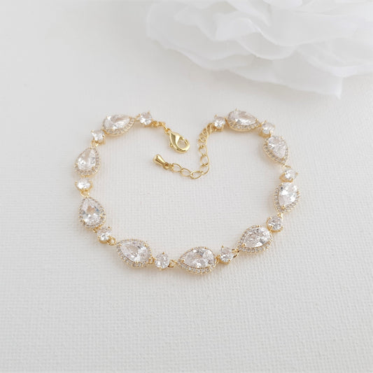 Bracelet de mariage Dainty Teardrop en or pour Brides-Luna