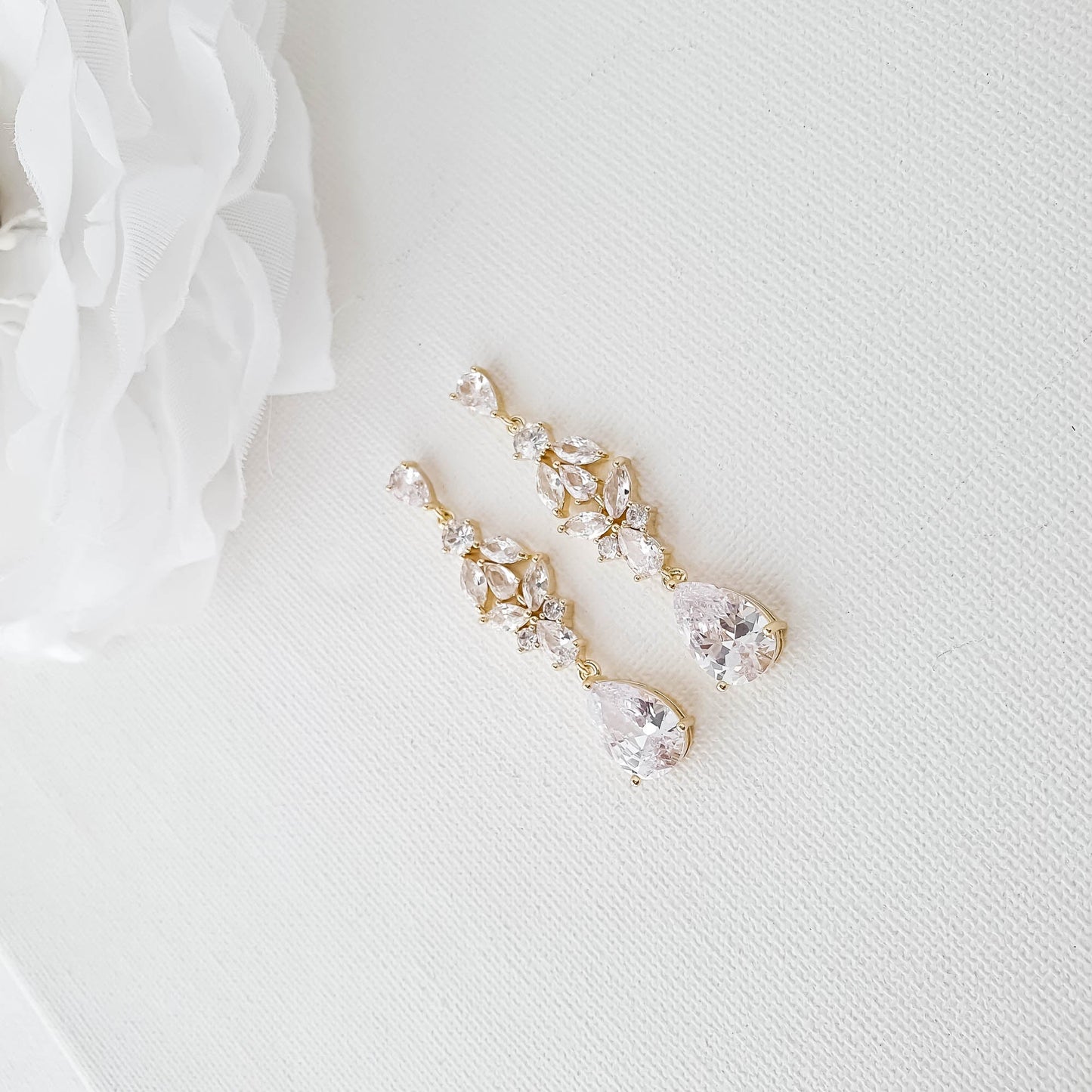 Boucles d'oreilles élégantes en or pour Brides-Anne