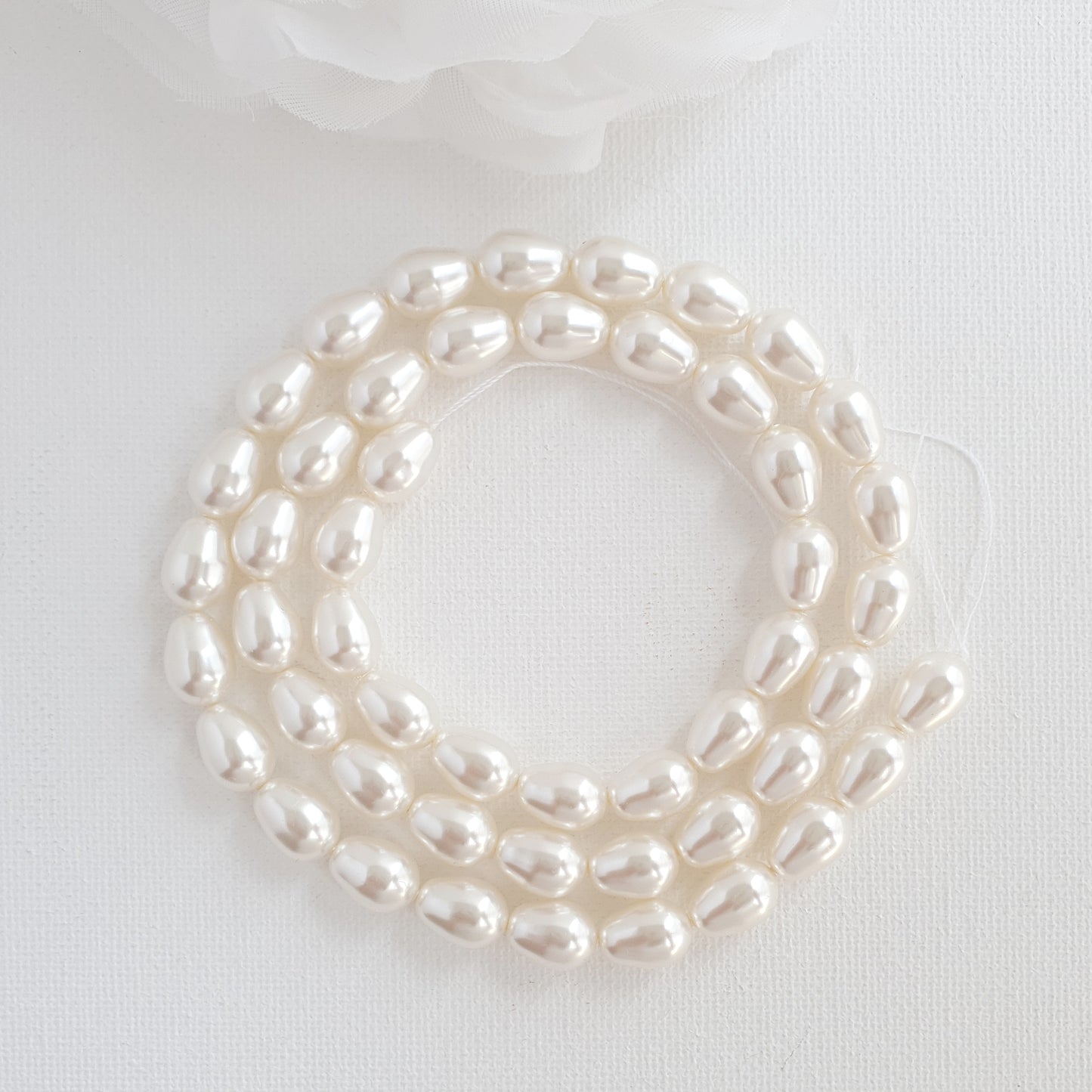 Collier de mariage en or avec toile de fond en perles et cristaux-Hayley