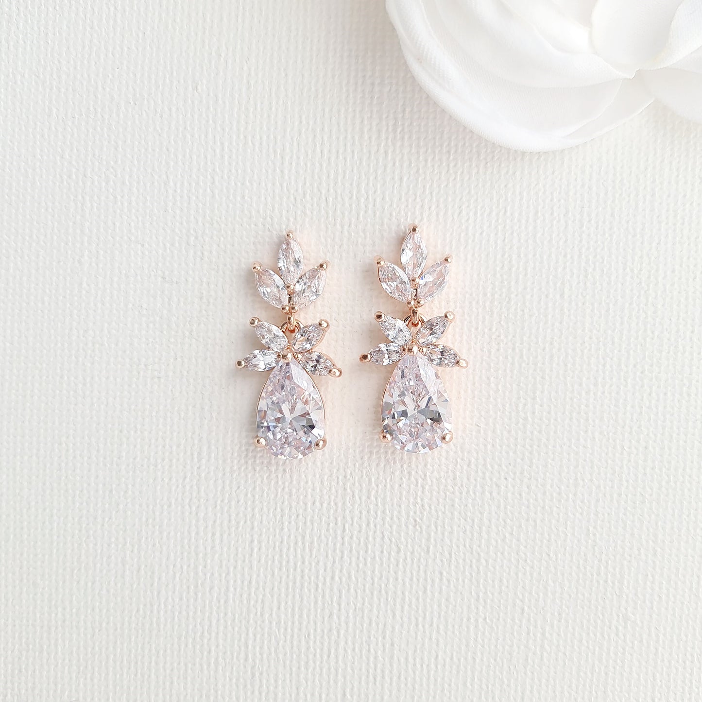 Simple Leaf Bridal Earrings and Necklace Set with Short Backdrop-Stella