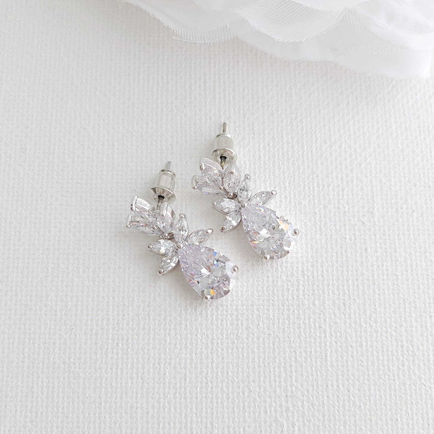 Leaf and Drop Earrings For Weddings-Stella