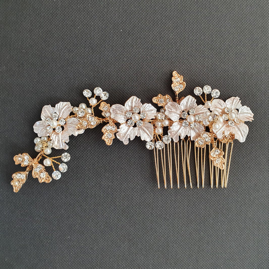 Gold Floral Hair Comb | The Perfect Centerpiece for a Cohesive Gold Theme - Gardenia