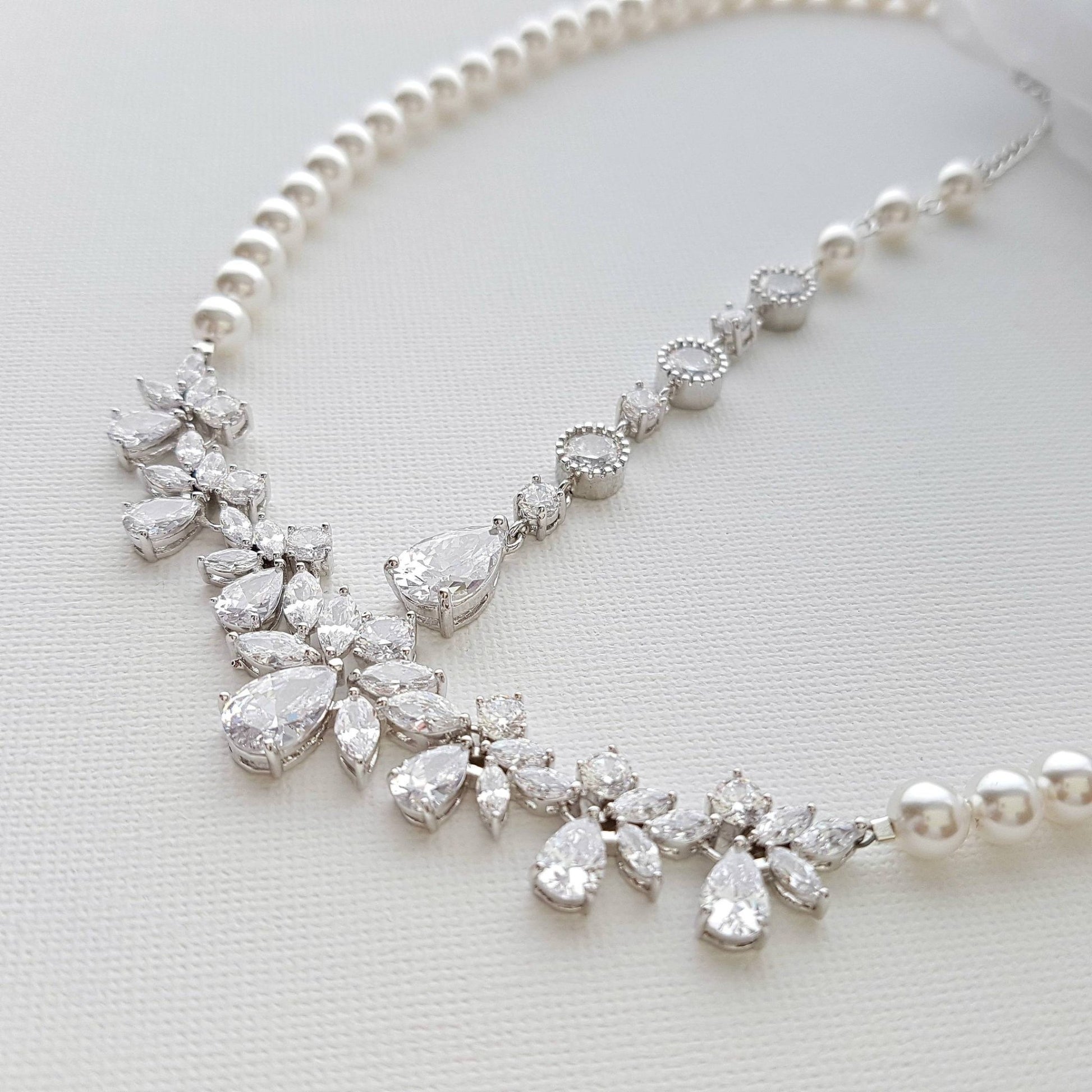 Back Bridal Necklace, Crystal and Pearl Wedding Necklace, Wedding Back Necklace, Necklace with Backdrop, Back Bridal Jewelry, Nicole - PoetryDesigns