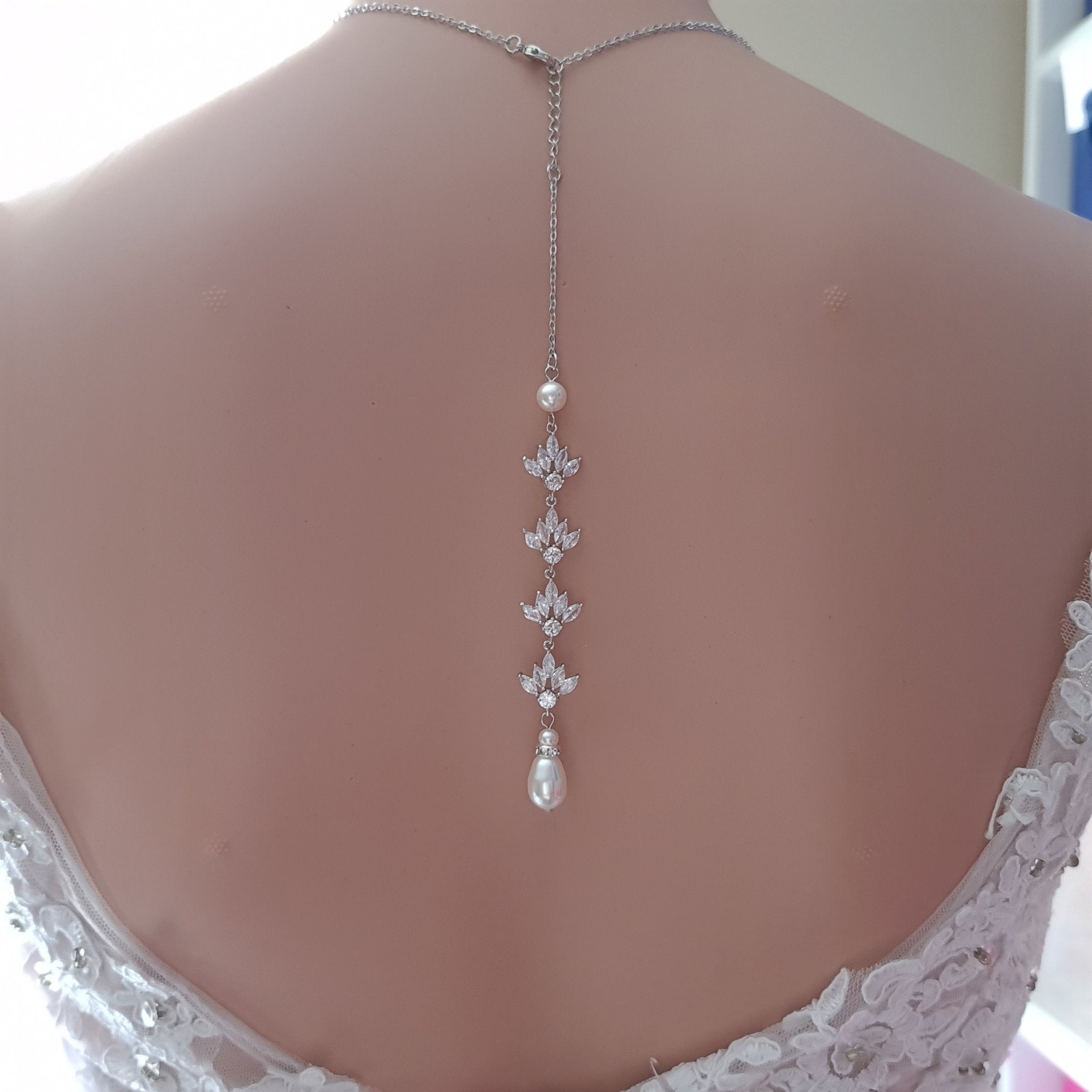 Back Necklace Pearl Backdrop Necklace Gold Body Chain Jewelry for Women and  Girls Bridal Jewelry | Fruugo UK