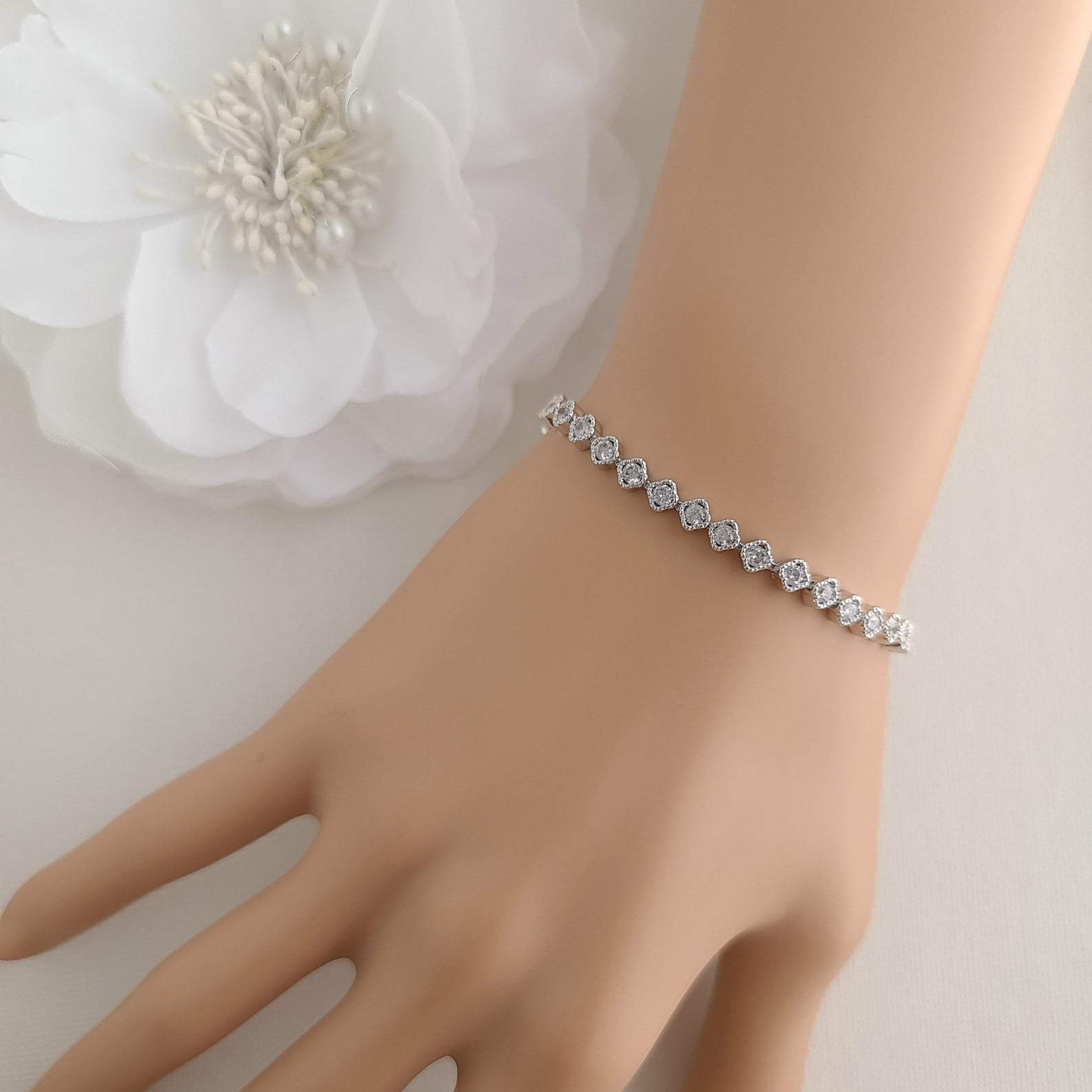 Sparkling Crystal Rhinestone Pearl Leaf Wedding Bracelet For Bride Perfect  Wedding Armband And Stretch Charm For Womens Jewelry Gift From Idealway,  $2.23 | DHgate.Com