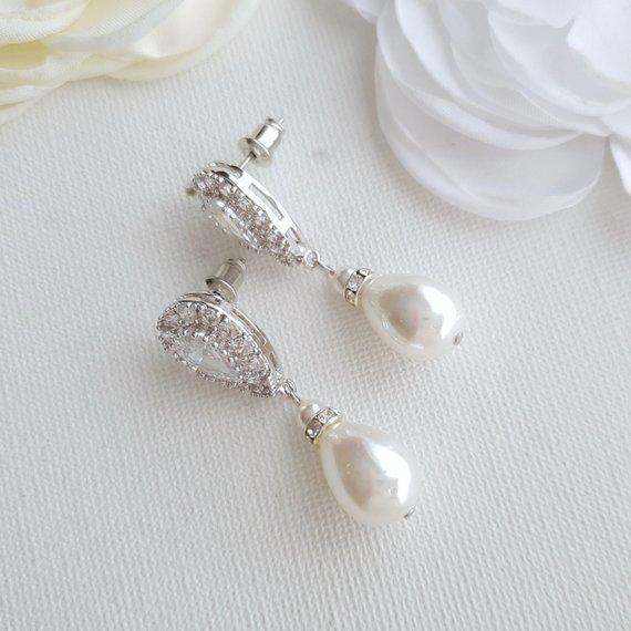 Dangly Long Pearl Drop Earrings for Your Wedding Day-Poetry Designs –  PoetryDesigns