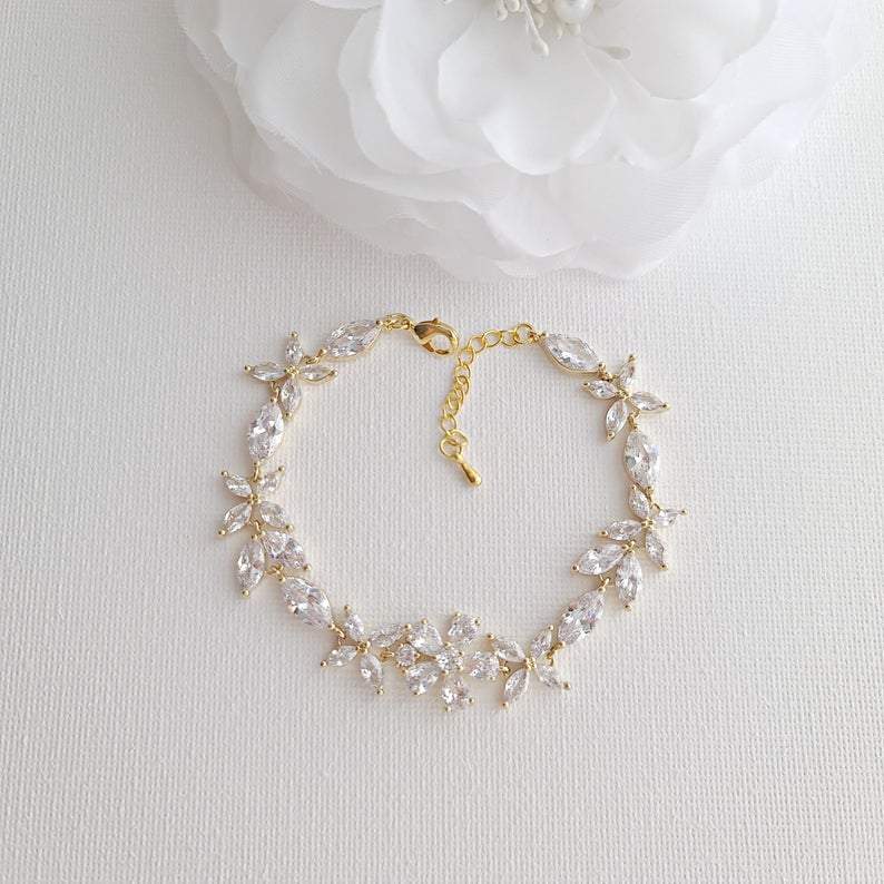 Gold Bridal Bracelet in Flower Design Made of Cubic Zirconia-Daisy - PoetryDesigns