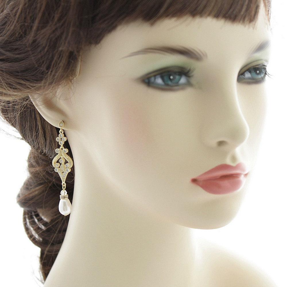 vintage style gold earrings