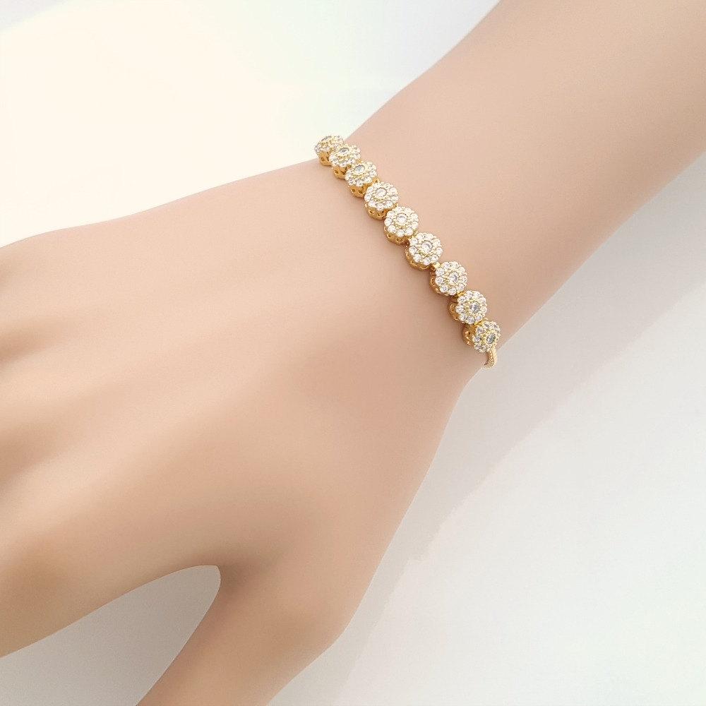Pearl Bracelets for the Bride and Bridesmaids